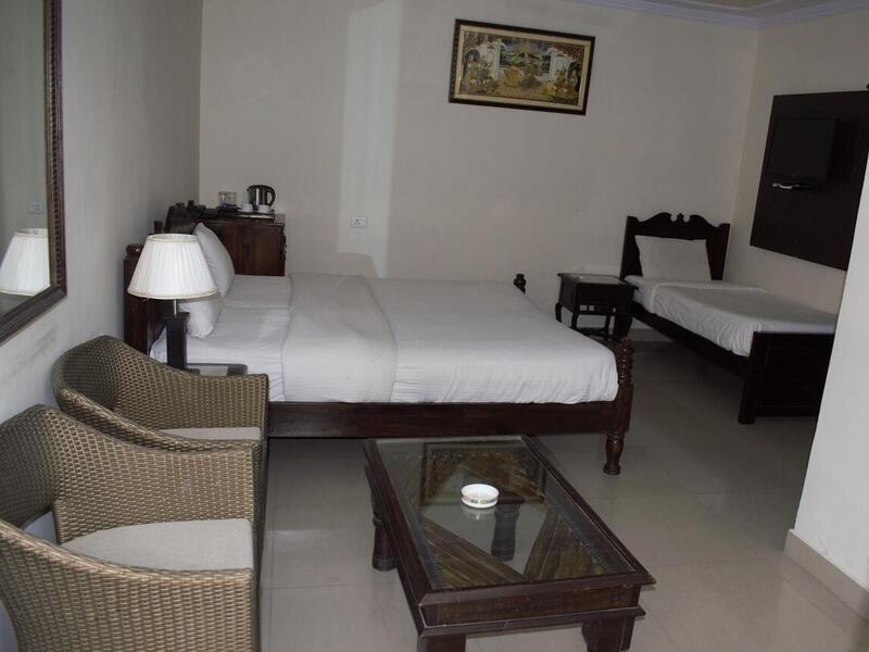 Tiger Safari Resort Sawai Madhopur Extérieur photo